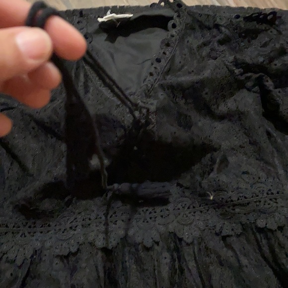 Allison black lace  dress - Picture 6 of 11